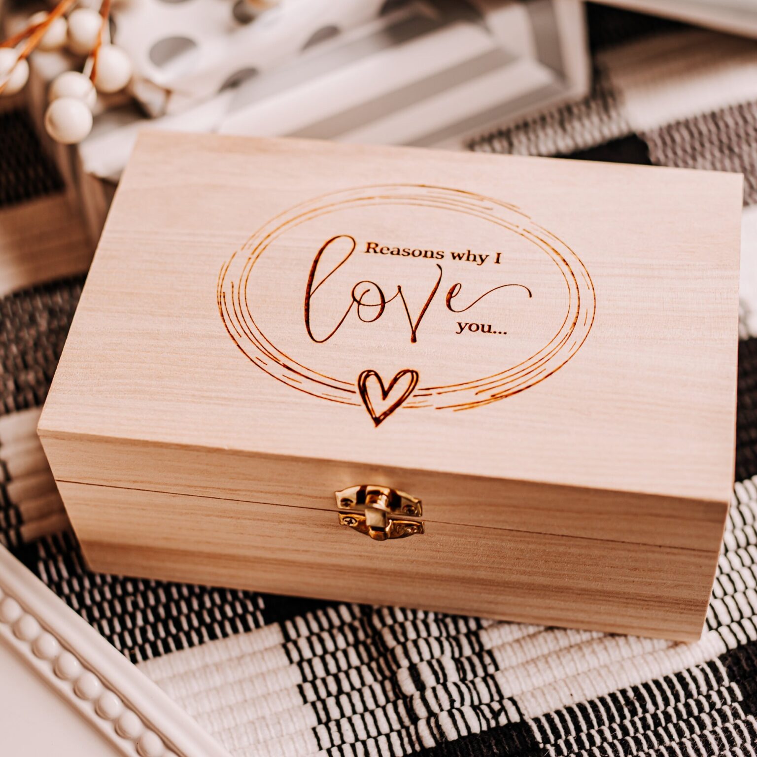 Personalized Anniversary GiftsCreative Ways To Celebrate Your Love